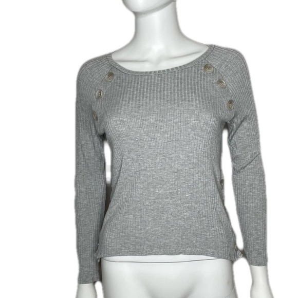Generation Love Women's Gray Button Detail Rib-Knit  Claire Pullover Top sz XS - Picture 1 of 5